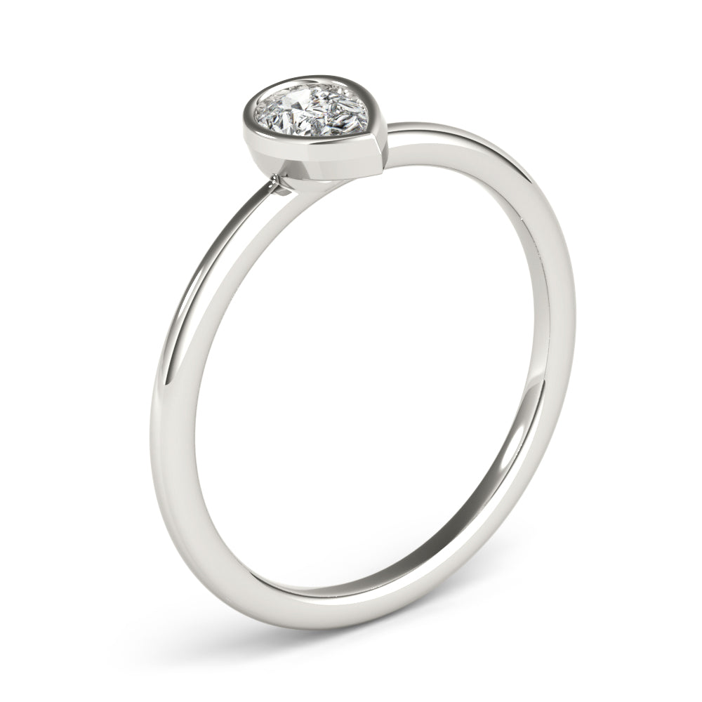 Pear Vow lab-grown diamond ring, 14k gold