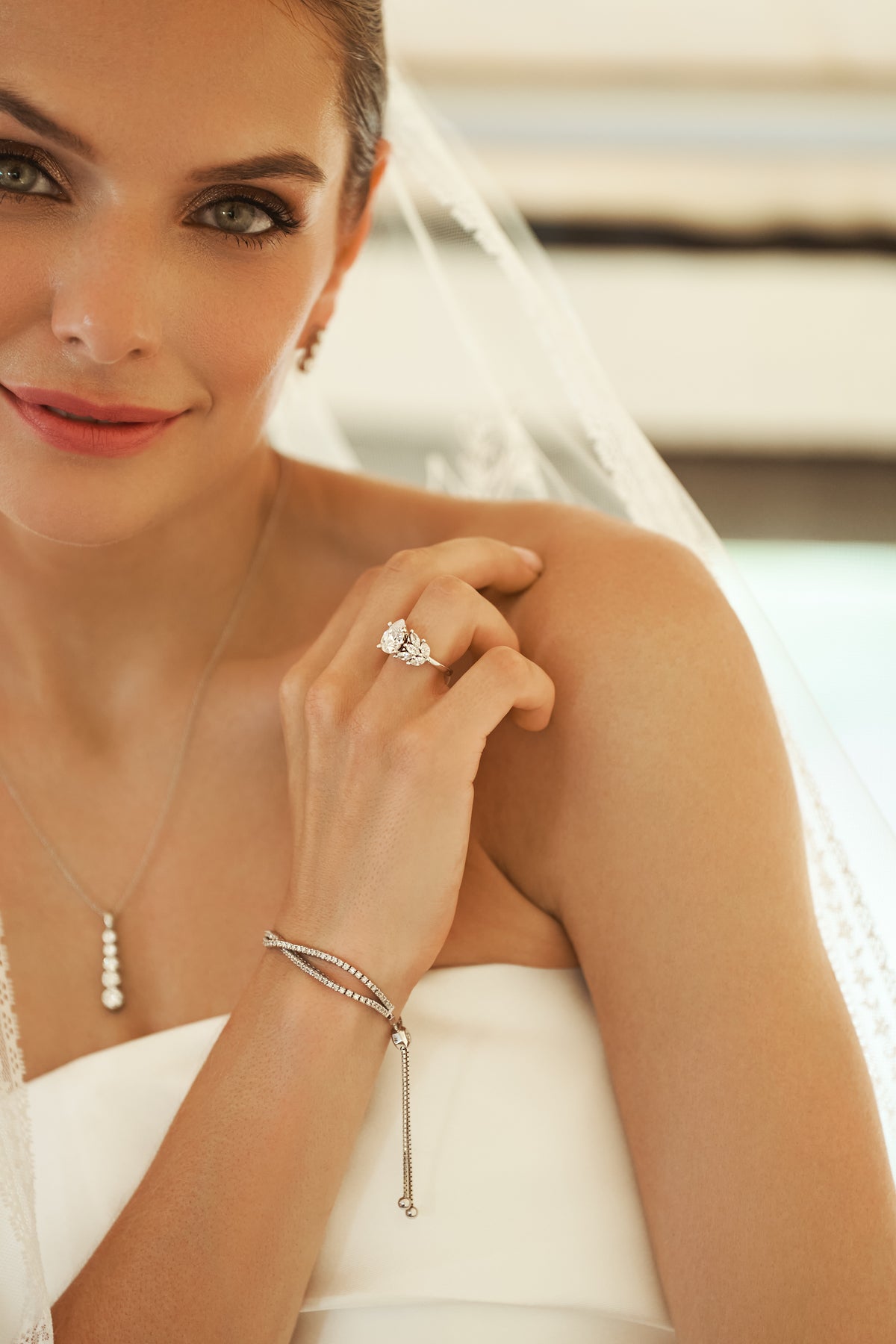 Given Petal lab-grown diamond engagement ring, 14k gold